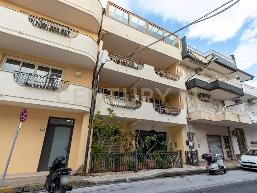 Immagine 24 di Casa indipendente in vendita  in Via Consolare Valeria 220 a Sant'alessio Siculo