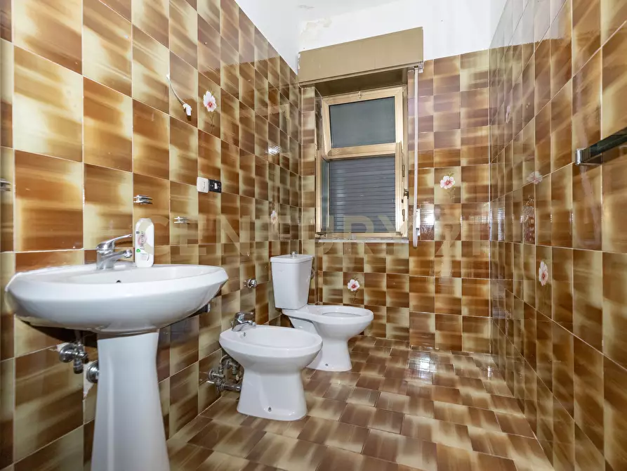 Immagine 37 di Appartamento in vendita  in Via Giovanni da Verrazzano 160 a Catania