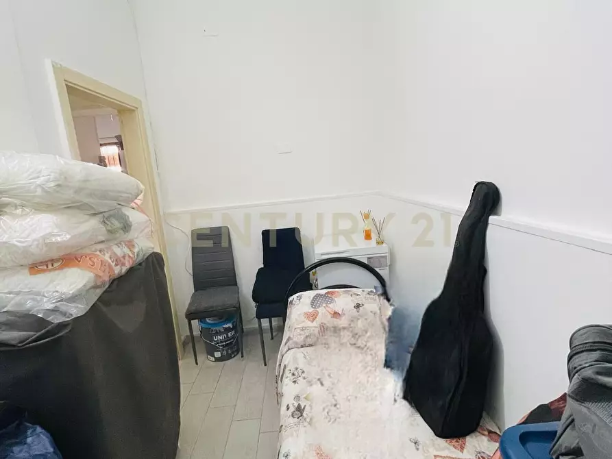 Immagine 11 di Bilocale in vendita  in Via Ciro Menotti 61 a Gela