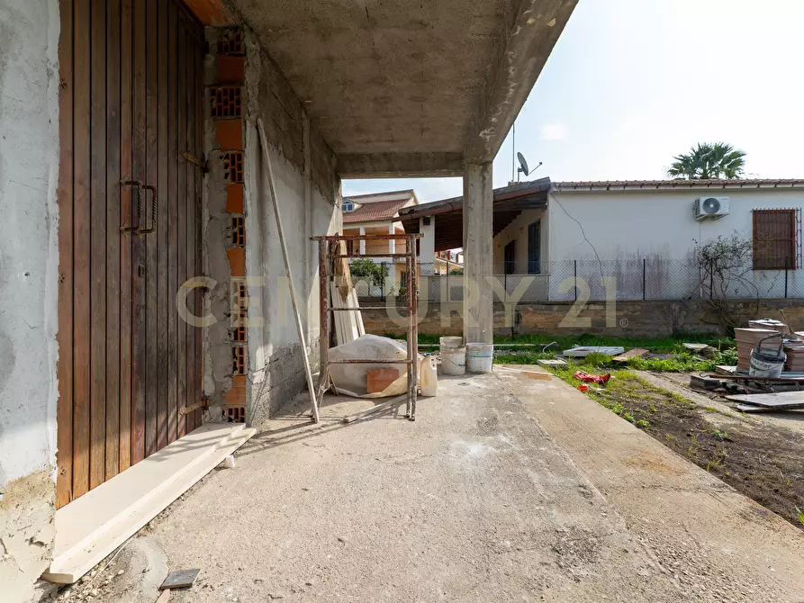 Immagine 18 di Villa in vendita  in Via del Salice a Augusta