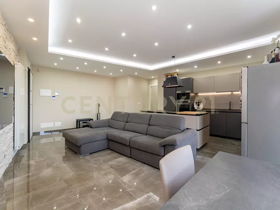 Immagine 8 di Appartamento in vendita  in Via dell'Aratro 14 a Catania