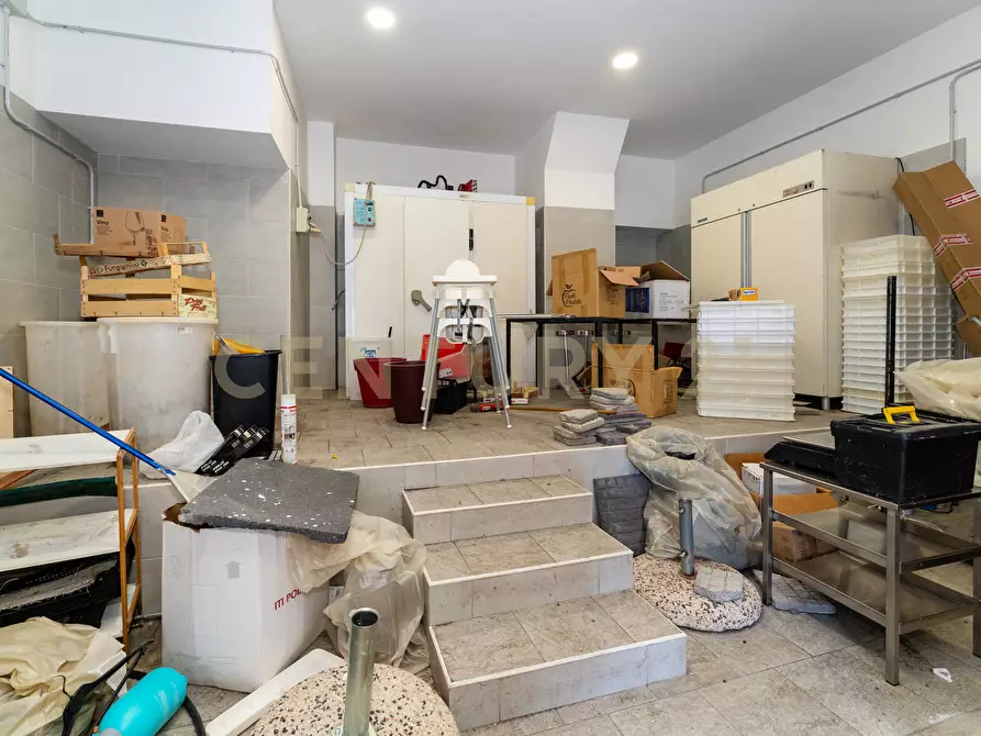 Immagine 28 di Casa indipendente in vendita  in Via Giuseppe Garibaldi 68-70-72 a Nicolosi