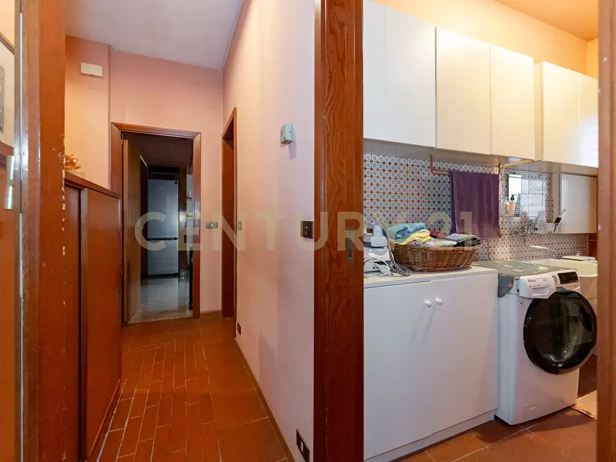 Immagine 35 di Villetta a schiera in vendita  in Via Carrubella 8 a Catania