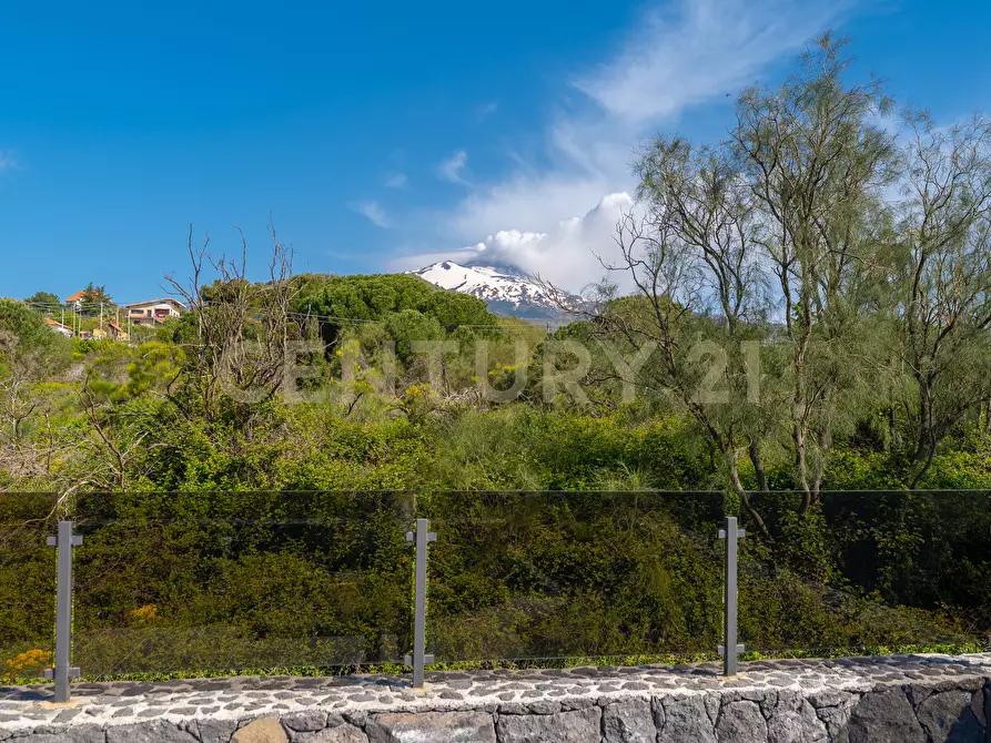 Immagine 49 di Villa in vendita  in Via Palermo 82 a Nicolosi