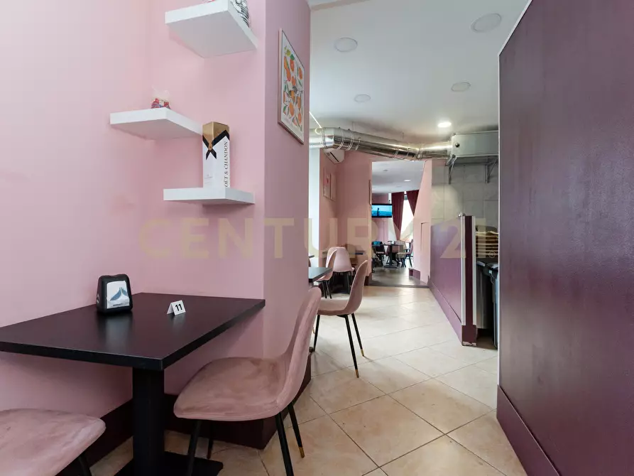 Immagine 24 di Bar / Ristorante in vendita  in Via Vittorio Emanuele Orlando 94 a Catania