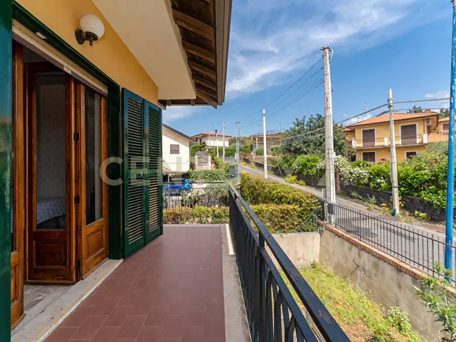 Immagine 55 di Villa in vendita  in Via San Giuseppe 63 a Pedara