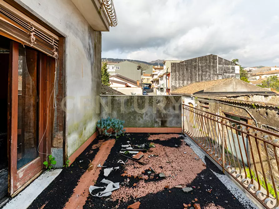 Immagine 7 di Attico in vendita  in via guglielmo marconi 26 a Zafferana Etnea