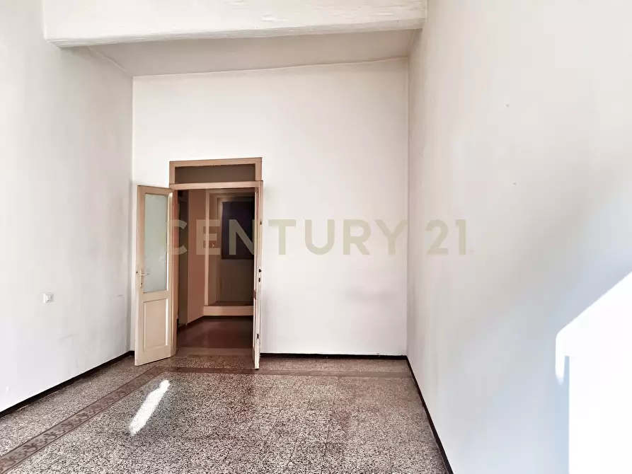 Immagine 11 di Quadrilocale in vendita  in Via Roma 57 a Radicofani