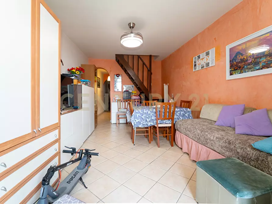 Immagine 2 di Trilocale in vendita  in Via del Vecchio Bastione 29 a Catania