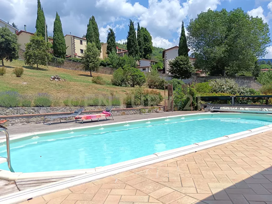 Immagine 42 di Villa in vendita  in Via Case Raspini 2 a Santa Fiora