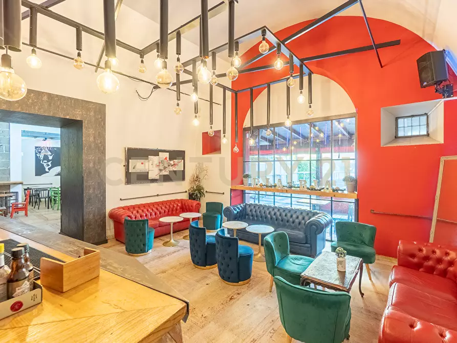 Immagine 1 di Bar / Ristorante in vendita  in Via Romana 193 a Guidonia Montecelio