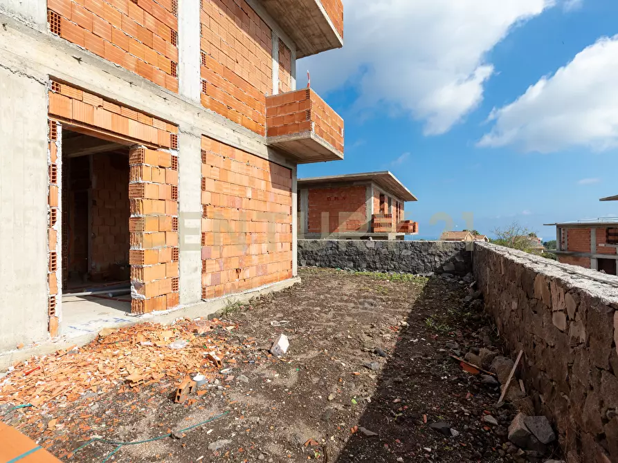 Immagine 54 di Villa in vendita  in Via Ruggero Leoncavallo 7 a Aci Sant'antonio