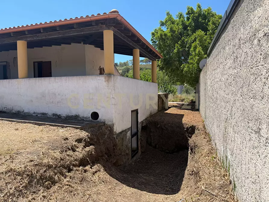 Immagine 25 di Casa semindipendente in vendita  in Via Minichella snc a Lipari