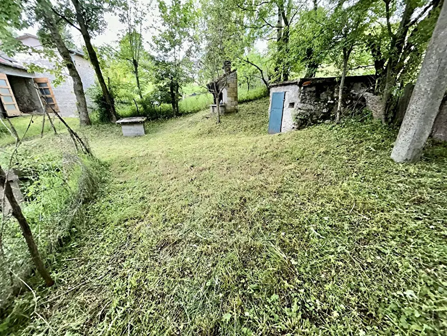 Immagine 2 di Terreno agricolo in vendita  in Contrada Tezze a Velo Veronese