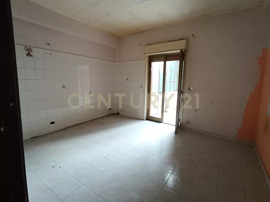 Immagine 22 di Pentalocale in vendita  in Via Nicola Coviello 158 a Biancavilla