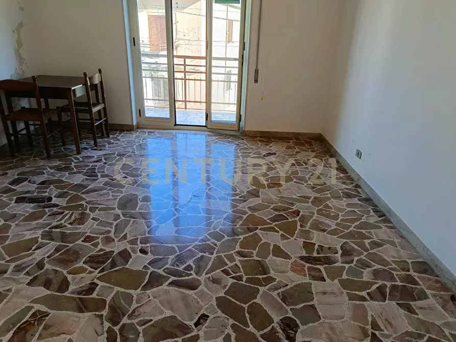 Immagine 14 di Quadrilocale in vendita  in Via Omero 65 a Bronte