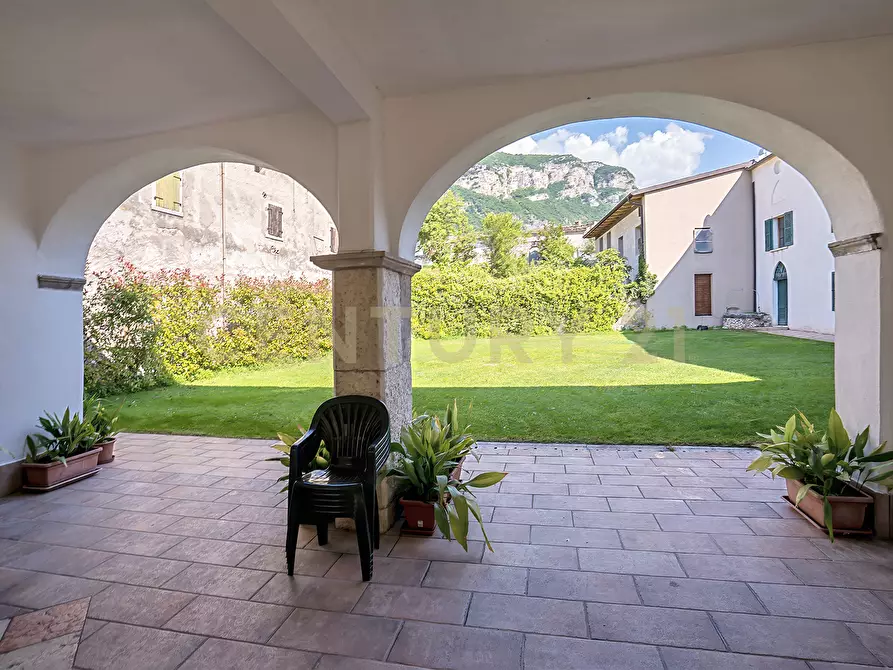 Immagine 107 di Villa in vendita  in Via Adige 25 a Brentino Belluno