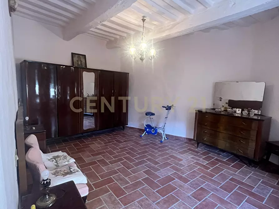 Immagine 8 di Bilocale in vendita  in Via delle Pieve 9 a Semproniano