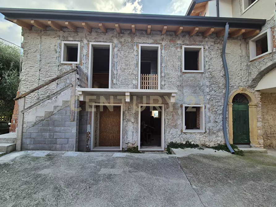 Immagine 15 di Terratetto in vendita  in Via Vigolo 1 a Negrar di Valpolicella