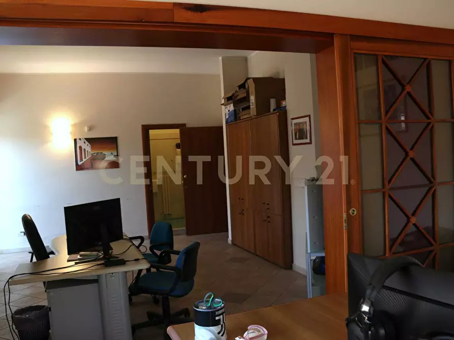Immagine 59 di Attività commerciale in vendita  in Via Enrico Mattei 12 a Enna