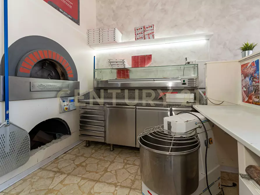 Immagine 5 di Locale commerciale in affitto  in Via Aldebaran 7 a Catania
