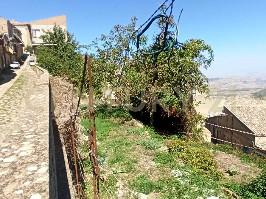 Immagine 20 di Casa bifamiliare in vendita  in Via Roma 14 a Aidone