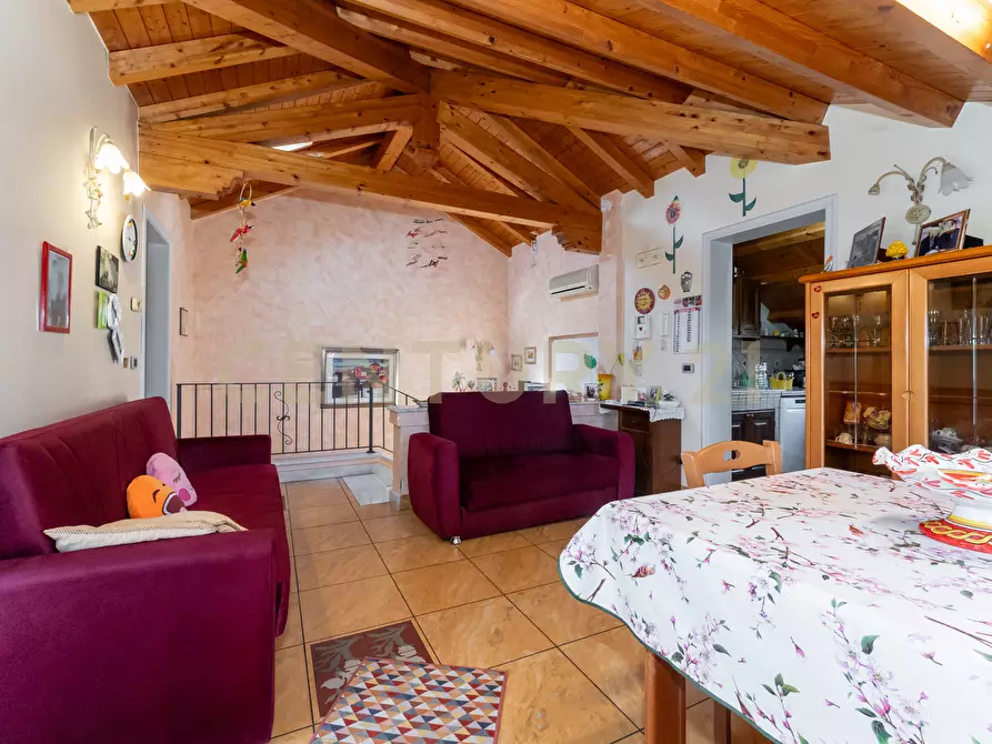 Immagine 54 di Appartamento in vendita  in Via Stazione 12 a Aci Castello