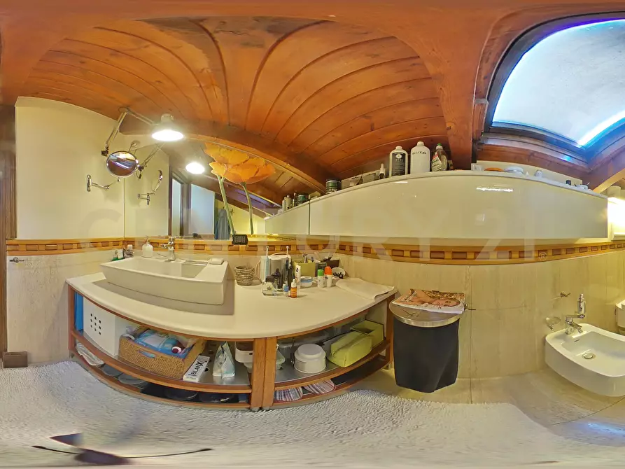 Immagine 76 di Appartamento in vendita  in Via del Vecchio Bastione 5 a Catania