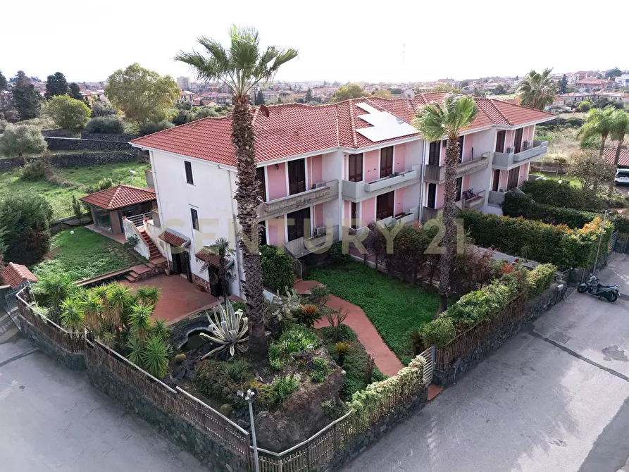 Immagine 1 di Villa in vendita  in Via Porto Marretti 17 a Mascalucia