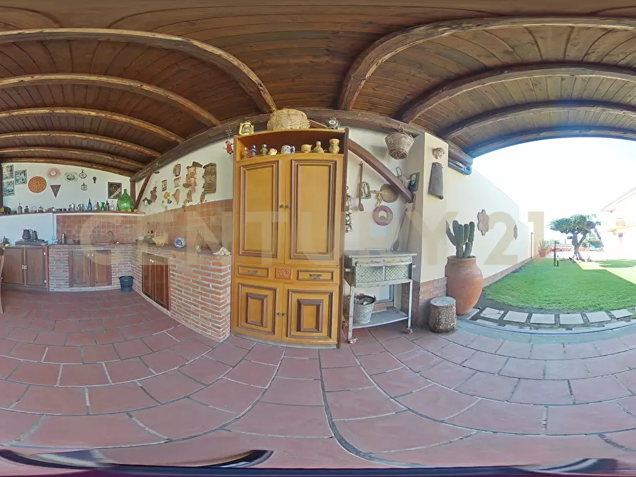 Immagine 112 di Villa in vendita  in Via Salemi 19 a Mascalucia