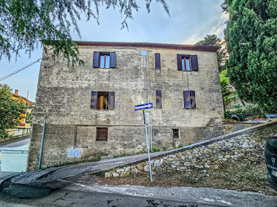 Immagine 2 di Rustico / casale in vendita  in Via del Poggio 17/a a Gavorrano