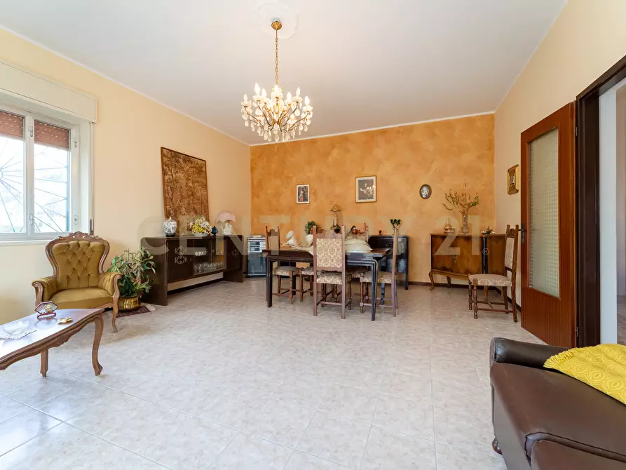 Immagine 13 di Casa bifamiliare in vendita  in Via Benedetto Croce 6 a Pedara