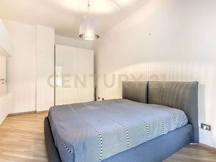 Immagine 16 di Bilocale in affitto  in Via Tomba di Nerone 14 a Roma