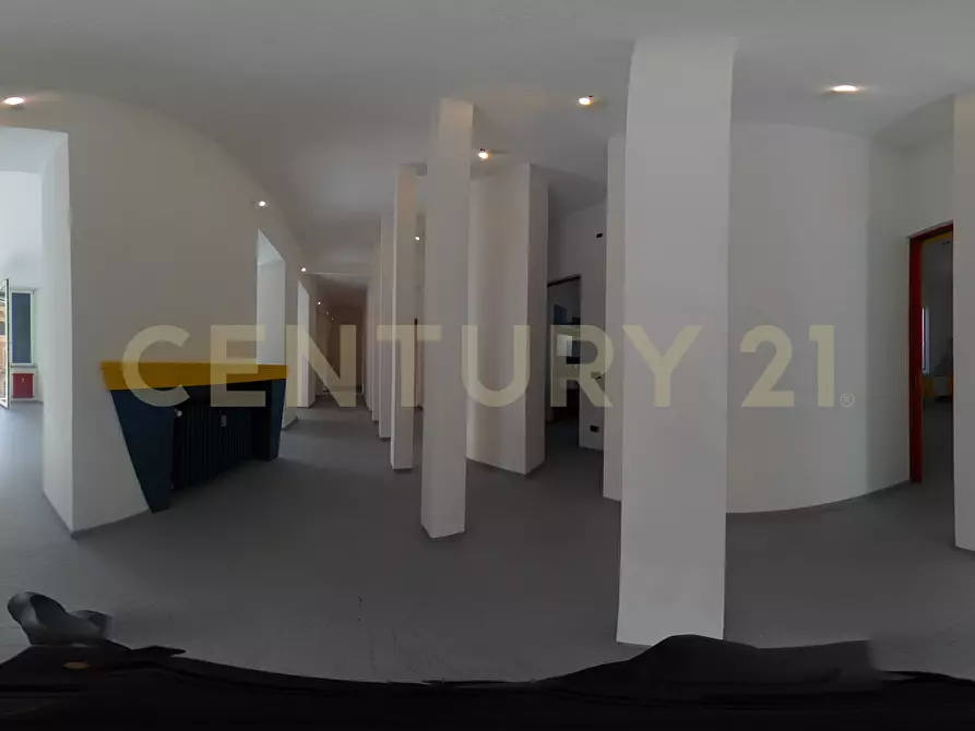 Immagine 48 di Attico in vendita  in Via Antonio Mordini 14 a Roma