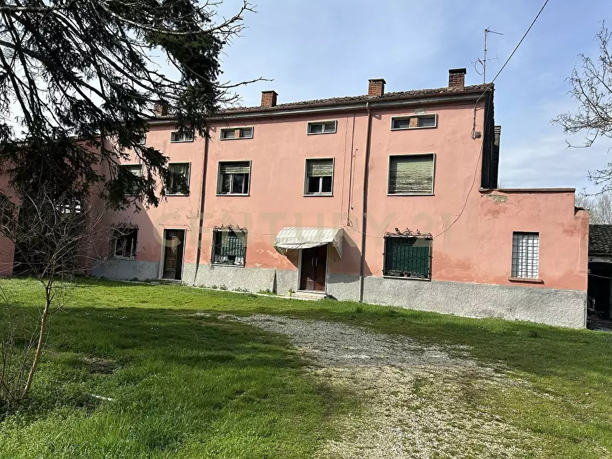 Immagine 30 di Rustico / casale in vendita  in Argine San Lorenzo 11 a Ostiglia