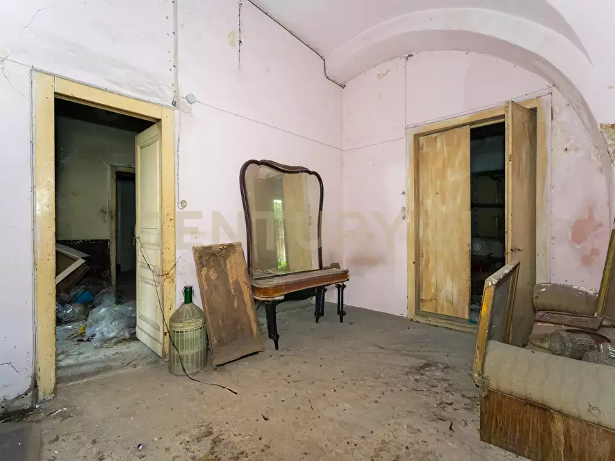 Immagine 55 di Casa indipendente in vendita  in Via Armando Diaz 83 a Zafferana Etnea