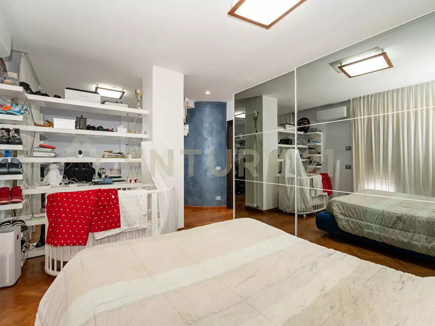 Immagine 54 di Villa in vendita  in Via G. Pezzana 11 a Aci Castello