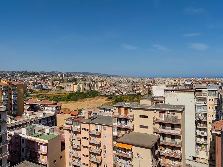 Immagine 53 di Attico in vendita  in Viale Mario Rapisardi 314 a Catania