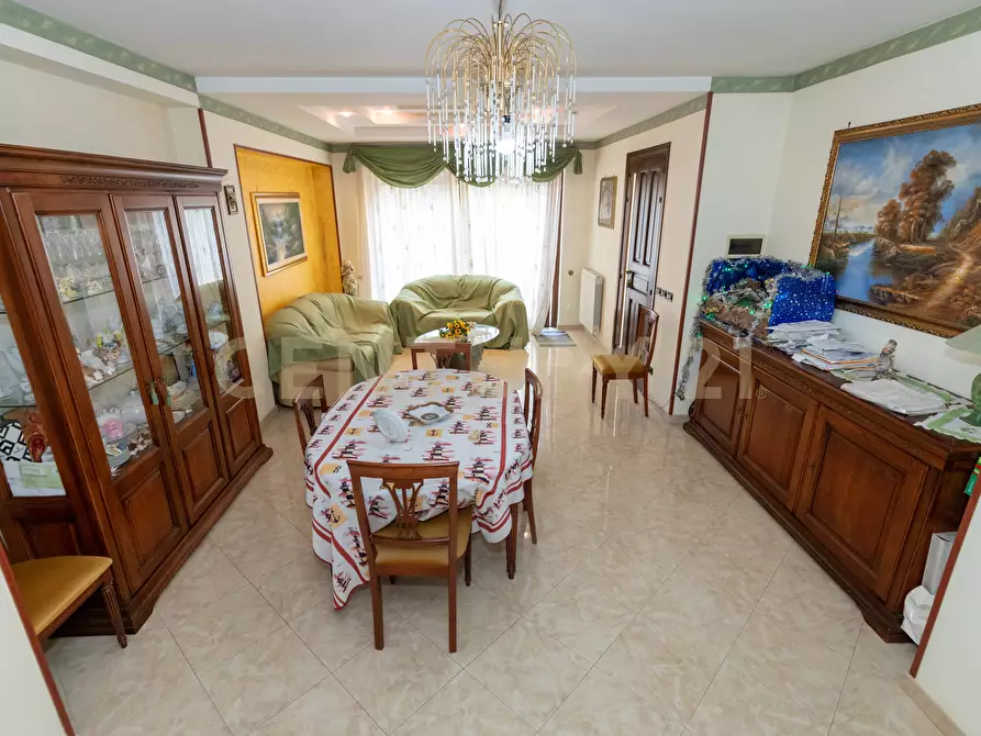 Immagine 11 di Casa indipendente in vendita  in Via Ulivi 89 a San Gregorio Di Catania