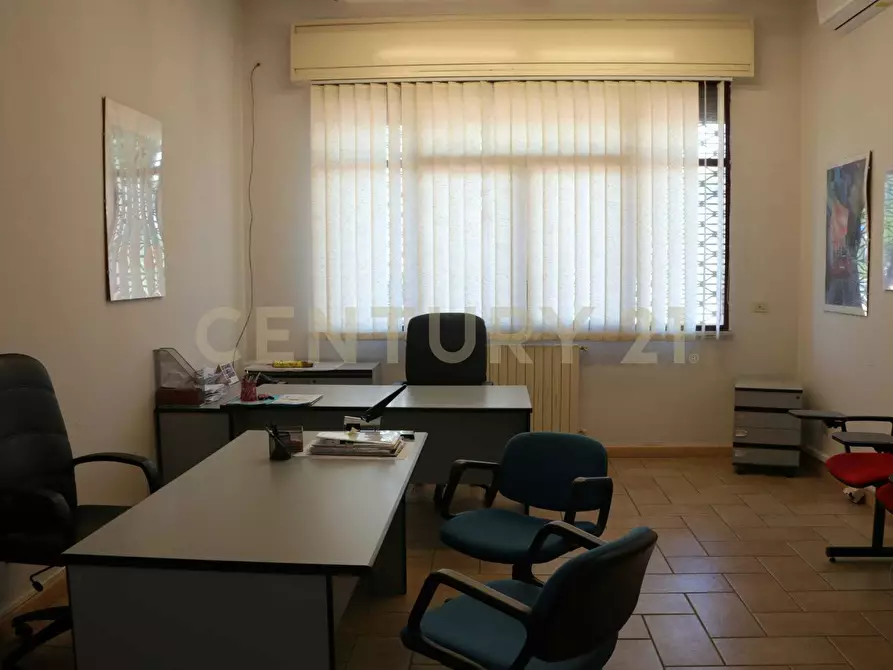 Immagine 52 di Attività commerciale in vendita  in Via Enrico Mattei 12 a Enna