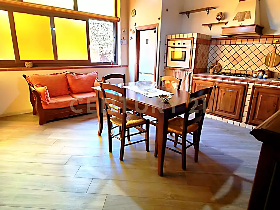 Immagine 2 di Casa indipendente in vendita  in Via Ruggero Settimo 99 a Terrasini