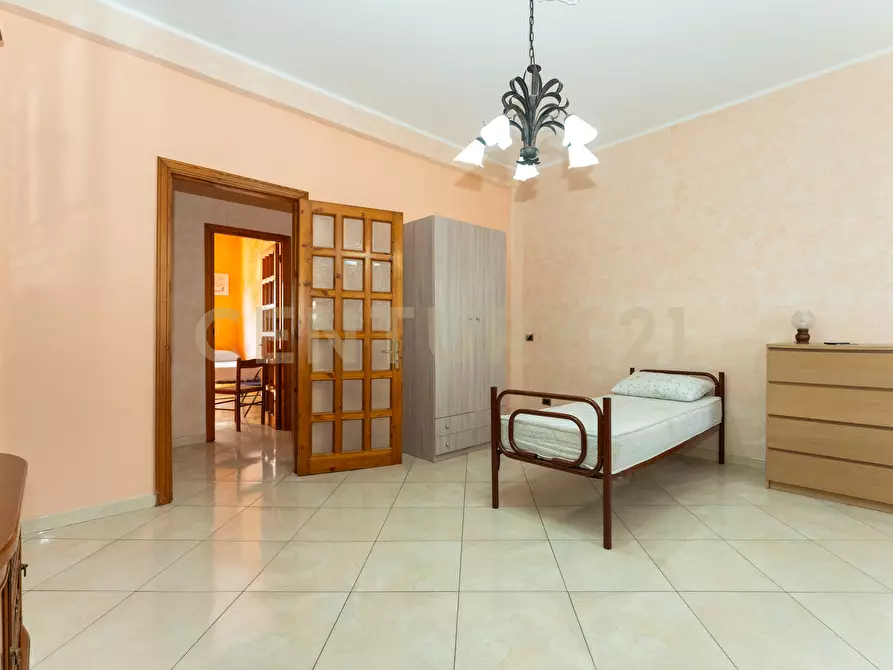 Immagine 4 di Trilocale in vendita  in Via Vittorio Emanuele II 627 a Catania