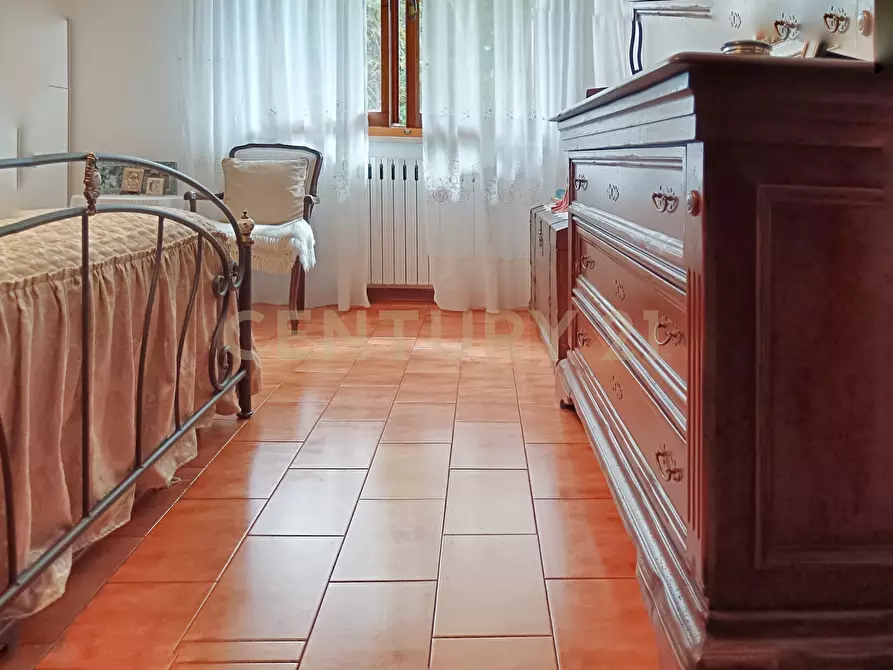 Immagine 13 di Pentalocale in vendita  in Via della Rupe 47 a Abbadia San Salvatore