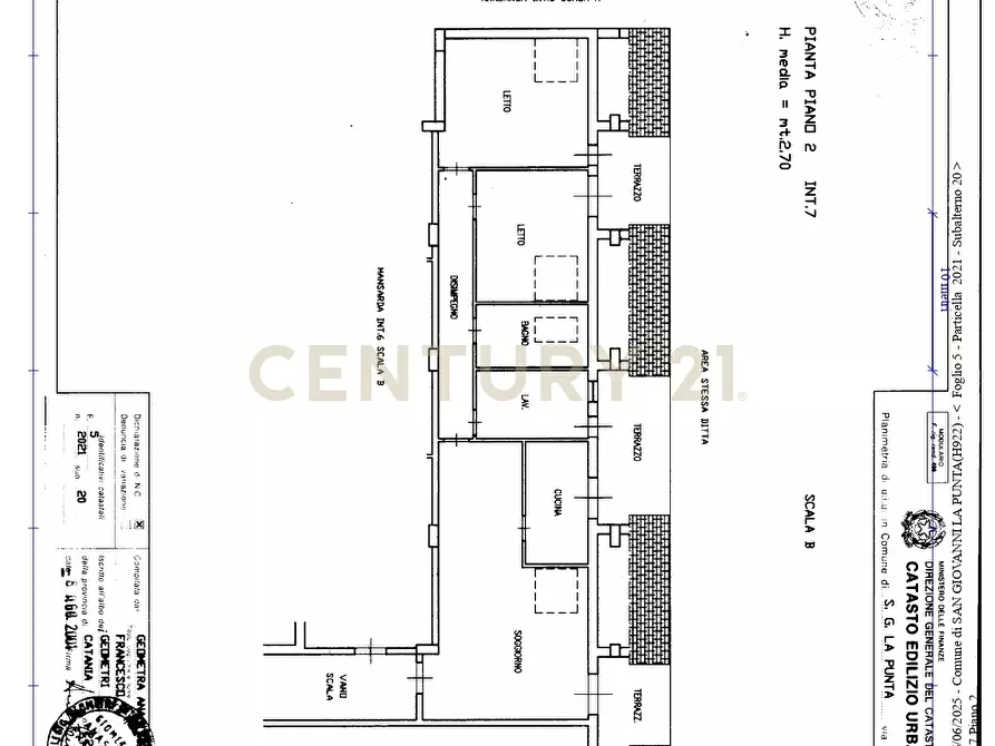 Immagine 59 di Quadrilocale in vendita  in Via Macello 86 a San Giovanni La Punta