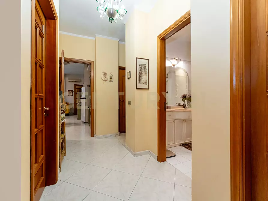 Immagine 34 di Villa in vendita  in Via Carmelina Naselli 51 a Catania