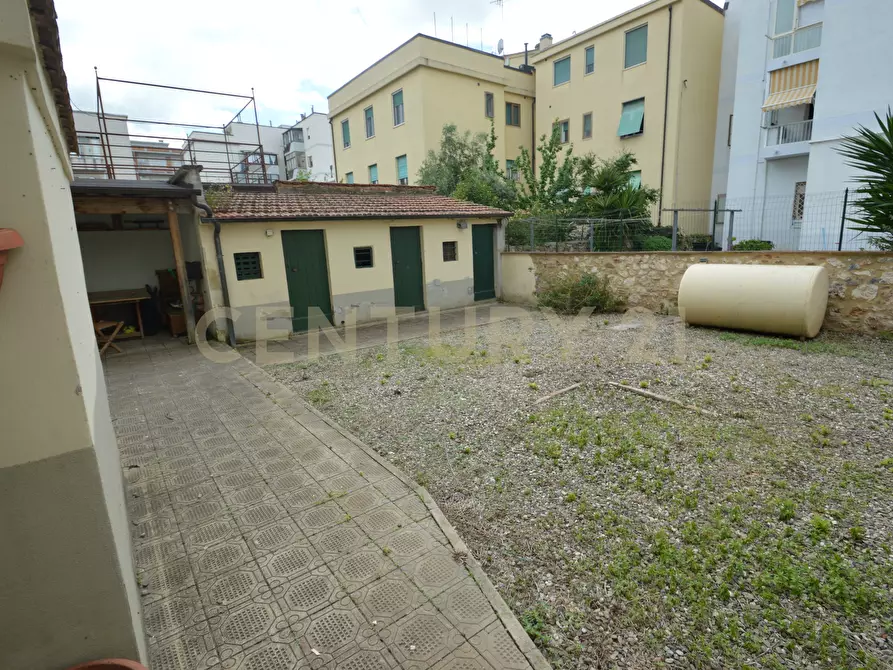 Immagine 21 di Porzione di casa in vendita  in Via Pietro Micca 9 a Grosseto