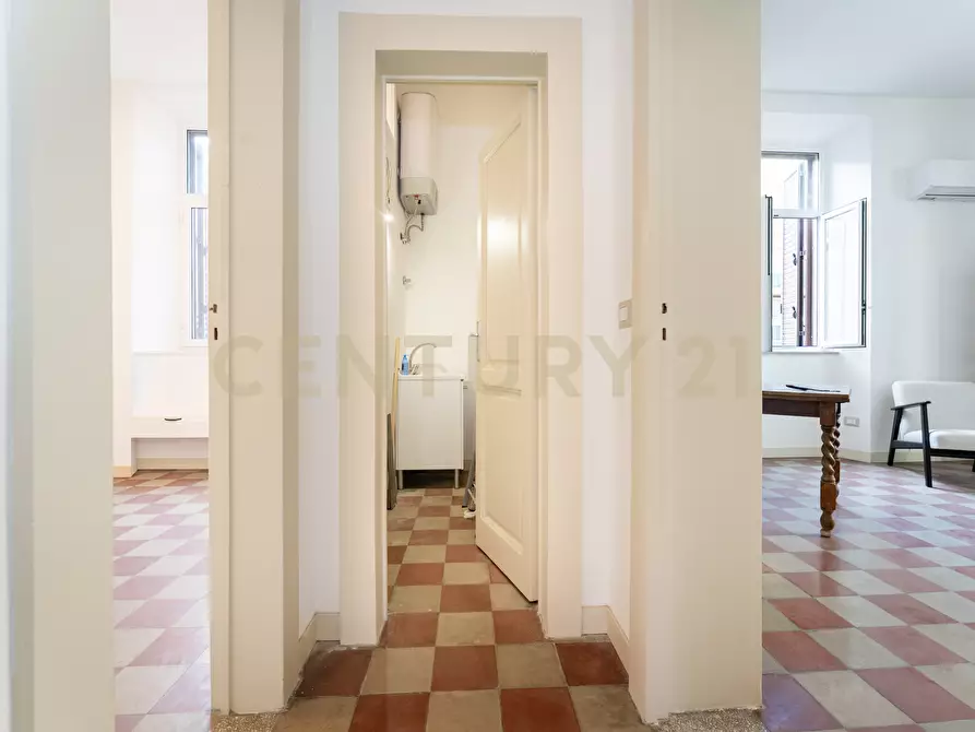 Immagine 25 di Trilocale in vendita  in Via Fattorini 2 a Catania