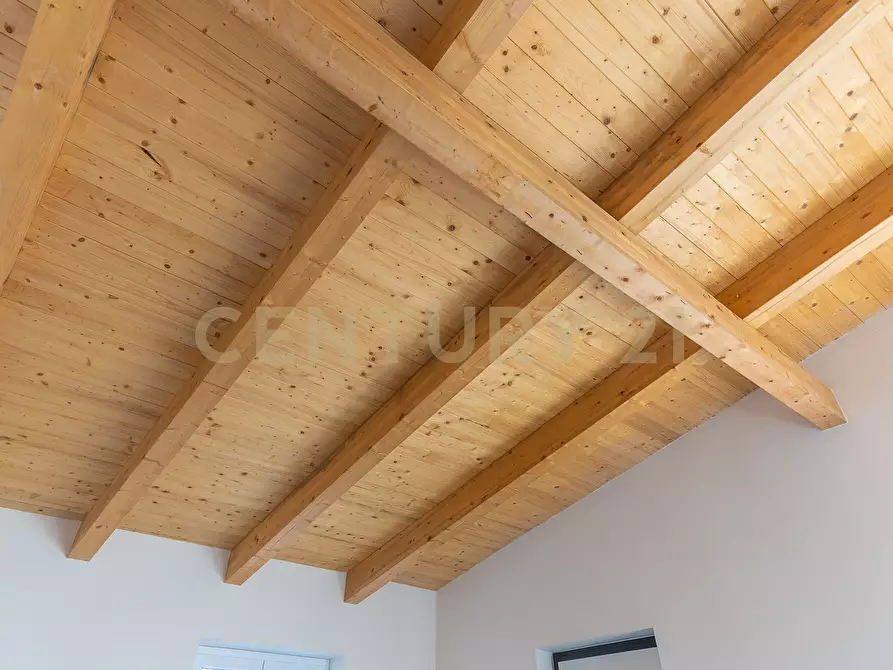 Immagine 17 di Casa trifamiliare in vendita  in Via Basento 4 a Aprilia