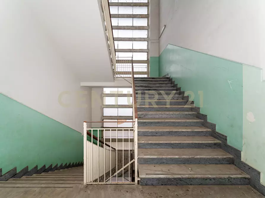 Immagine 41 di Palazzo in vendita  in Via delle Terme 78 a Acireale