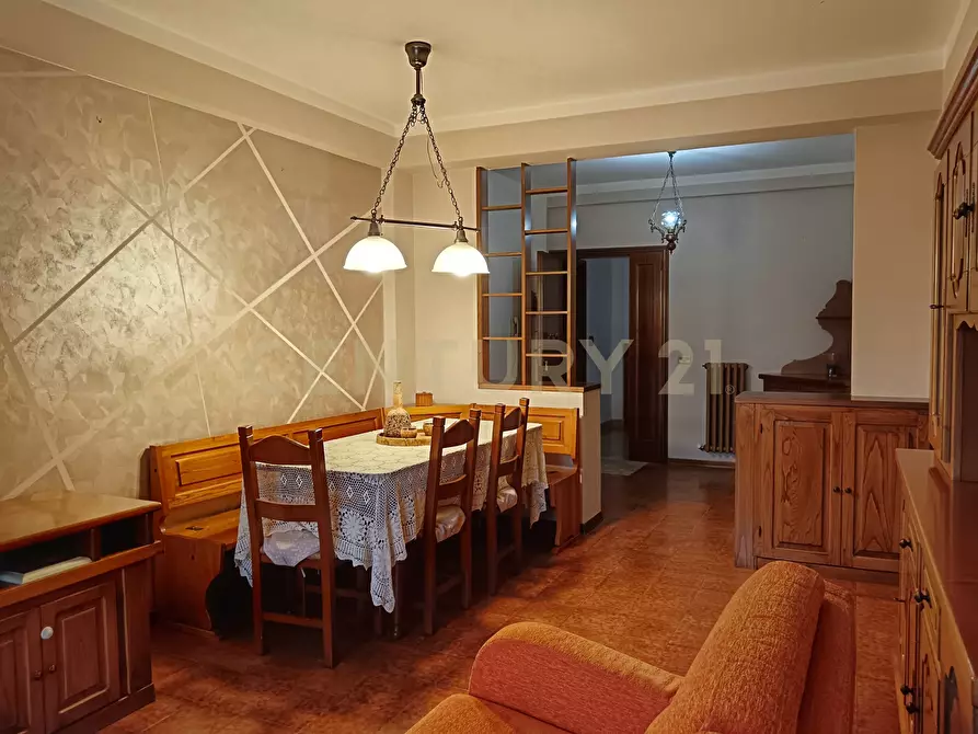 Immagine 9 di Trilocale in vendita  in Via Remedi 94F a Abbadia San Salvatore